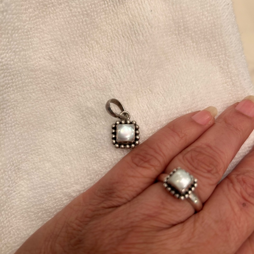 Silpada Elegant Silver Pearl Jewelry Set